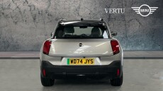 MINI Aceman 135kW E Classic 43kWh 5dr Auto Electric Hatchback